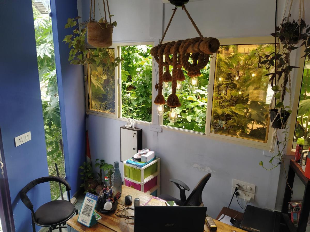 Indian Culture Hostel Risikés Kültér fotó