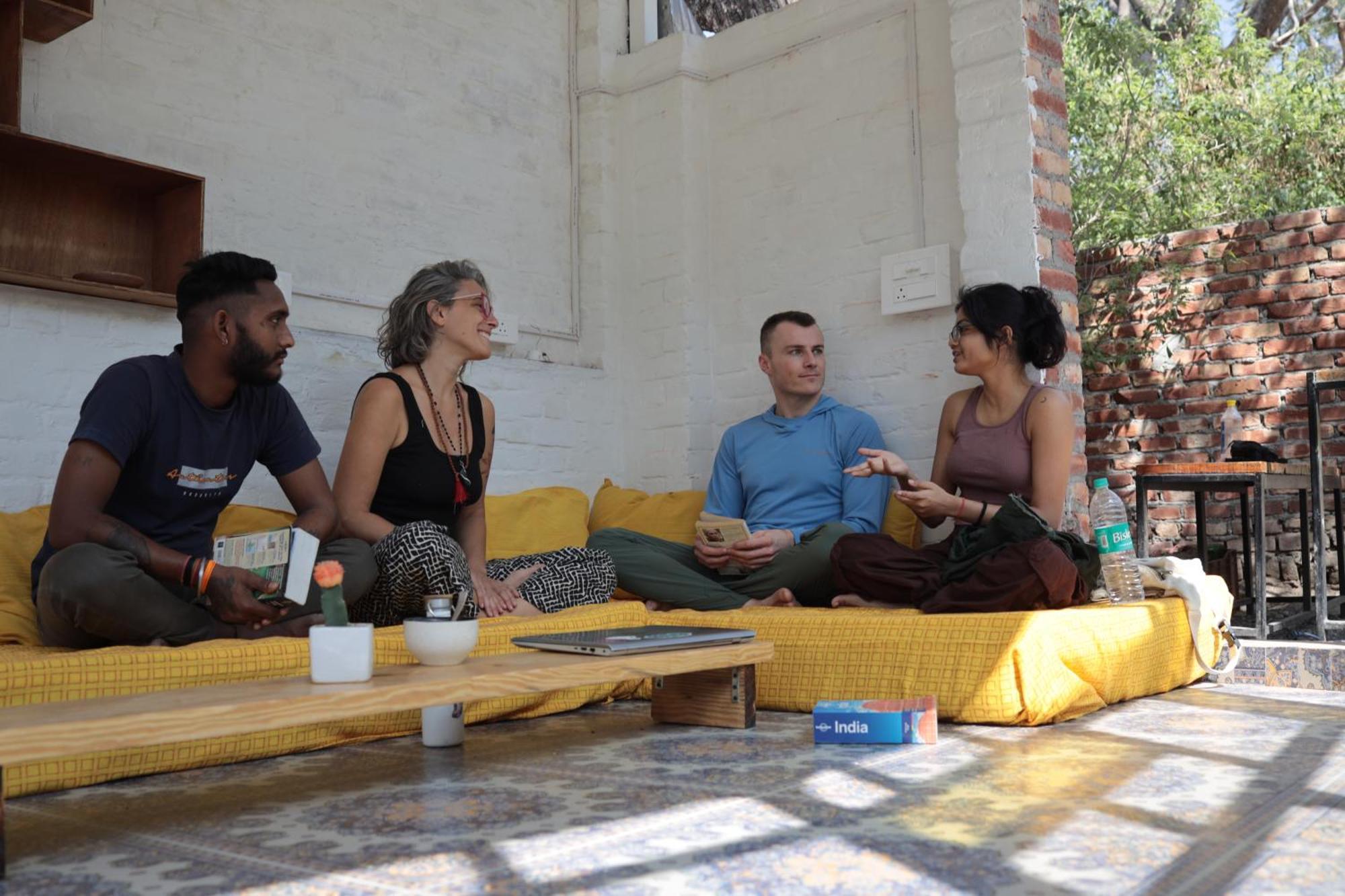 Indian Culture Hostel Risikés Kültér fotó