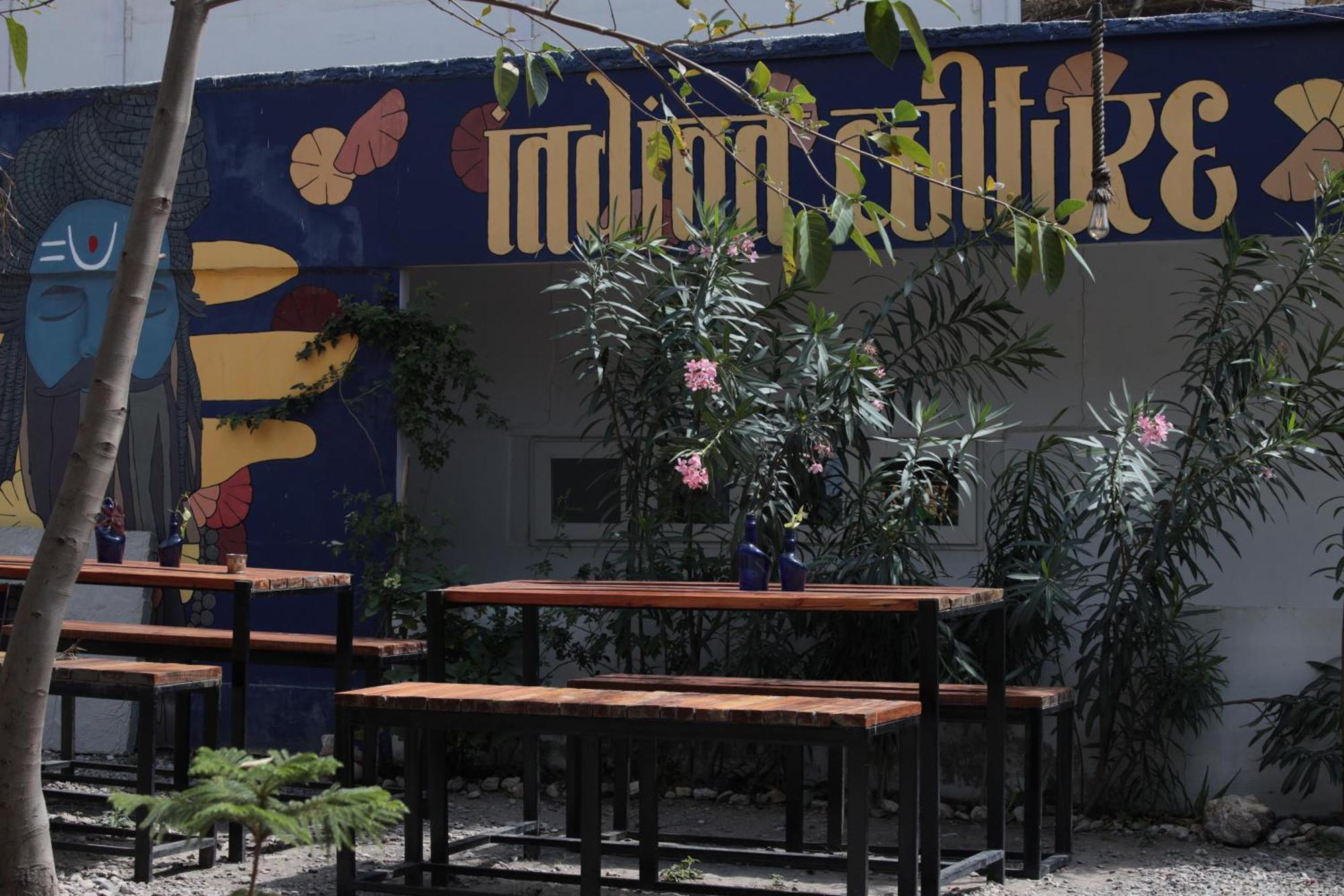 Indian Culture Hostel Risikés Kültér fotó